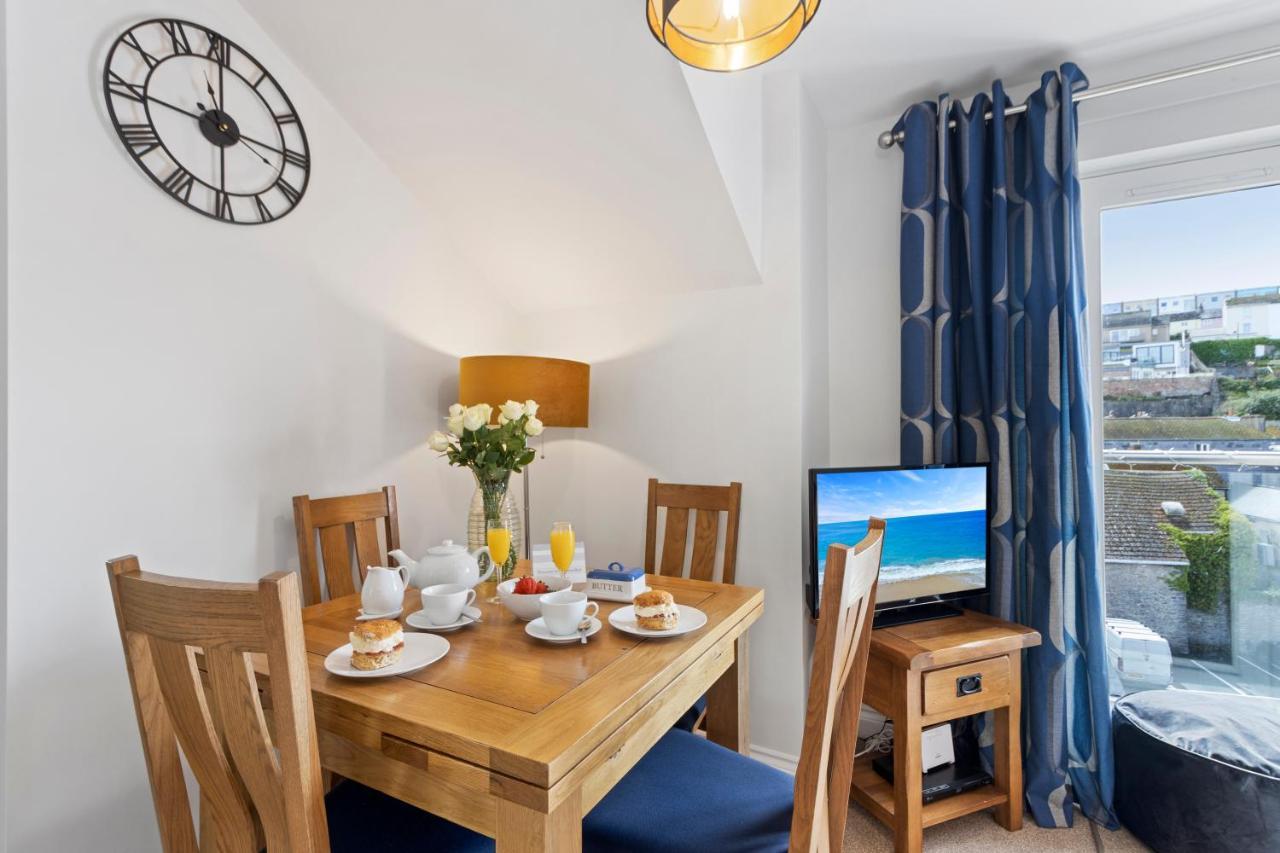 A Modern And Cosy Apartment Just Yards From Brixham'S Bustling Harbourside ภายนอก รูปภาพ