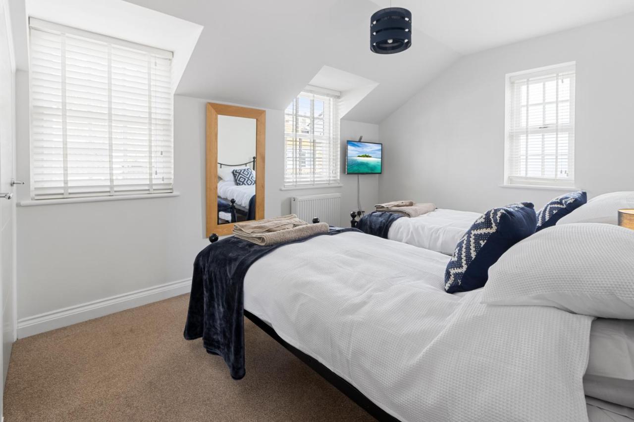 A Modern And Cosy Apartment Just Yards From Brixham'S Bustling Harbourside ภายนอก รูปภาพ