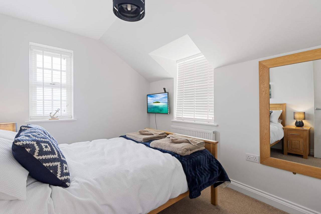 A Modern And Cosy Apartment Just Yards From Brixham'S Bustling Harbourside ภายนอก รูปภาพ
